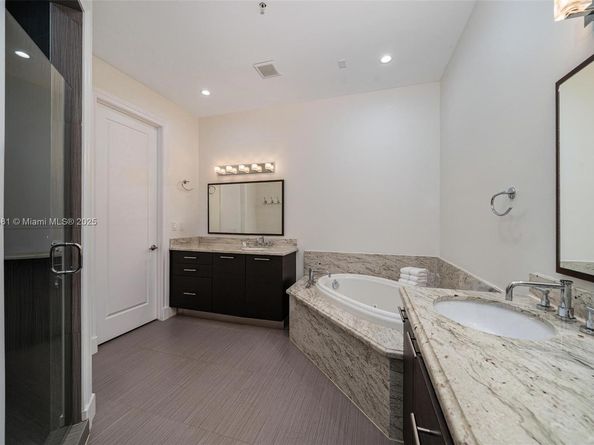 7561 SW 56th Ct, Miami FL 33143
