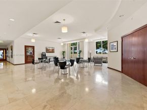 2475 Brickell Ave 2002, Miami FL 33129