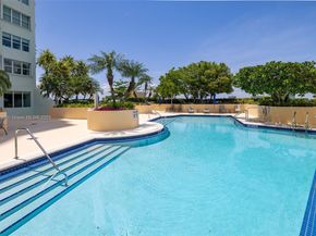 2475 Brickell Ave 2002, Miami FL 33129