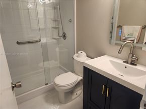 13250 SW 7th Ct 412L, Pembroke Pines FL 33027