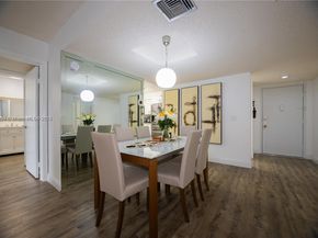 16100 Golf Club Rd 202, Weston FL 33326