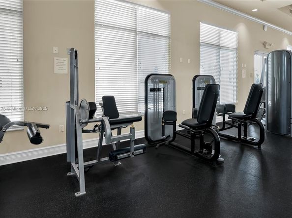 217 NE 23rd Ter, Homestead FL 33033