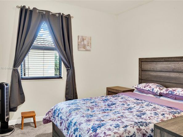 217 NE 23rd Ter, Homestead FL 33033