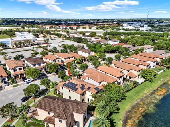 217 NE 23rd Ter, Homestead FL 33033