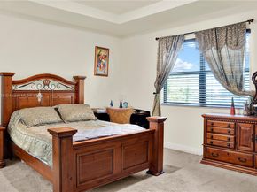 217 NE 23rd Ter, Homestead FL 33033