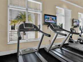 217 NE 23rd Ter, Homestead FL 33033