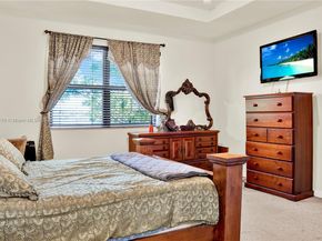 217 NE 23rd Ter, Homestead FL 33033