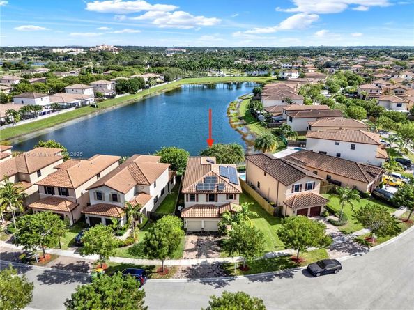 217 NE 23rd Ter, Homestead FL 33033