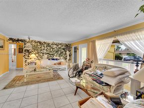 2241 N 66th Ave, Hollywood FL 33024