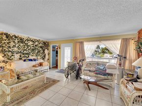 2241 N 66th Ave, Hollywood FL 33024