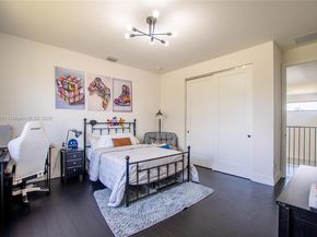 15821 SW 49th St, Southwest Ranches FL 33331