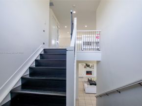 15821 SW 49th St, Southwest Ranches FL 33331