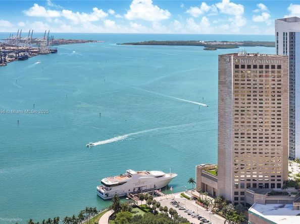 50 Biscayne Blvd 4311, Miami FL 33132