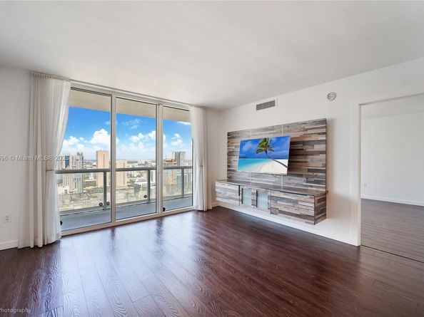 50 Biscayne Blvd 4311, Miami FL 33132