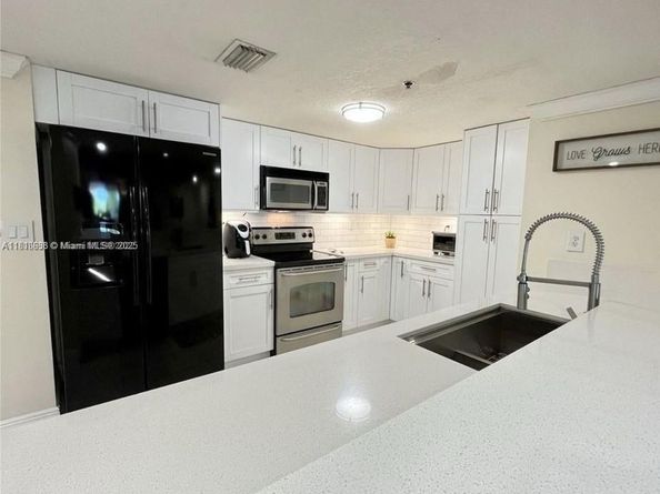 1650 Coral Way 403, Miami FL 33145