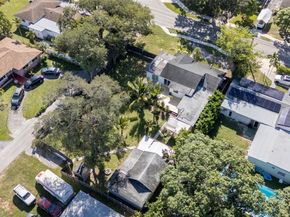 947 NE 149th St, Miami FL 33161