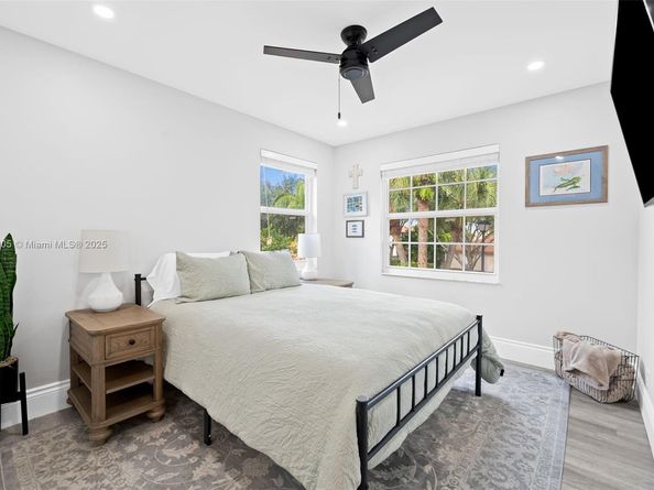 6232 NW 38th Dr, Coral Springs FL 33067