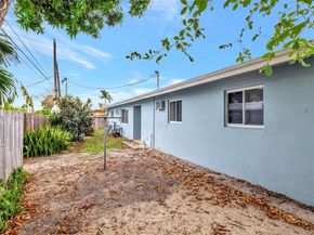 5861 NE 18th Ave, Fort Lauderdale FL 33334