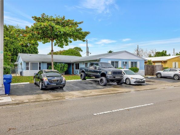 5861 NE 18th Ave, Fort Lauderdale FL 33334