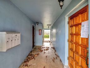 5861 NE 18th Ave, Fort Lauderdale FL 33334