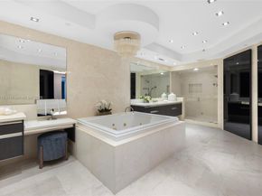 7133 Fisher Island Dr 7133, Miami Beach FL 33109