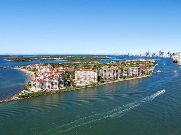 7133 Fisher Island Dr 7133, Miami Beach FL 33109