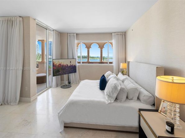 7133 Fisher Island Dr 7133, Miami Beach FL 33109