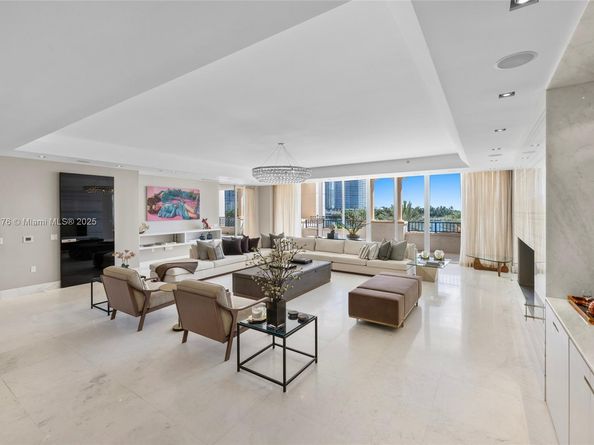 7133 Fisher Island Dr 7133, Miami Beach FL 33109