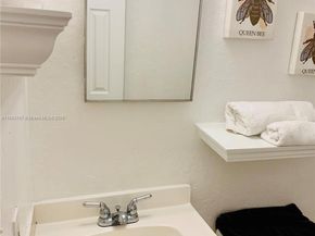 1027 Pennsylvania Ave 303, Miami Beach FL 33139