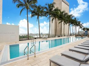 335 S Biscayne Blvd 2604, Miami FL 33131
