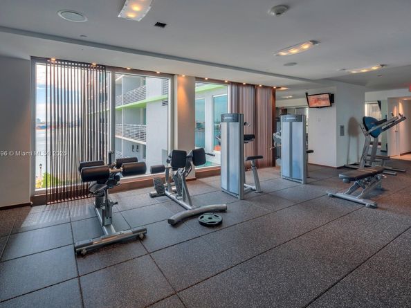 335 S Biscayne Blvd 2604, Miami FL 33131