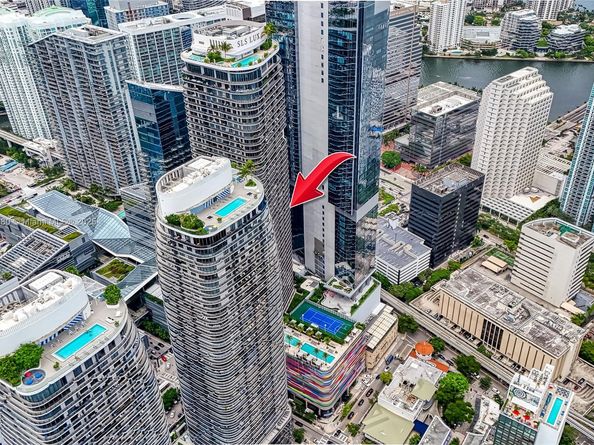 801 S Miami Ave 3704, Miami FL 33130