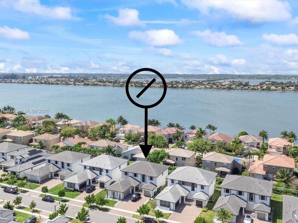 4406 SW 178th Ave, Miramar FL 33029