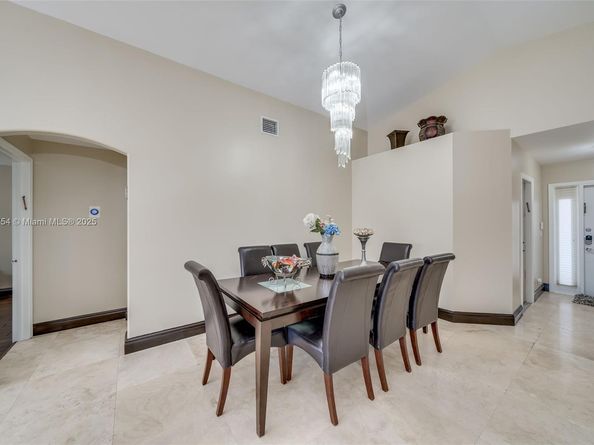 5032 SW 34th Ter, Hollywood FL 33312