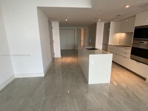 9521 E Bay Harbor Dr 605, Bay Harbor Islands FL 33154