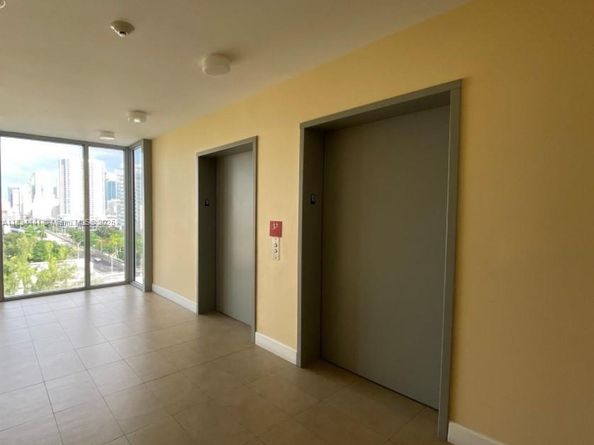 36 NW 6th Ave 906, Miami FL 33128