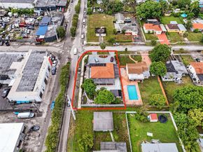1385 NE 130th St, North Miami FL 33161