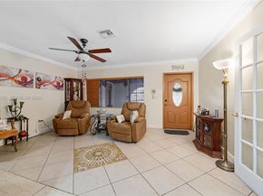 1385 NE 130th St, North Miami FL 33161