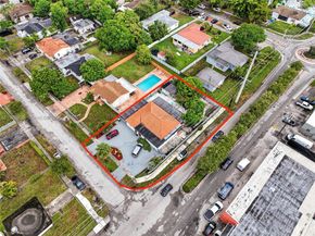 1385 NE 130th St, North Miami FL 33161