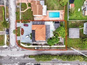1385 NE 130th St, North Miami FL 33161
