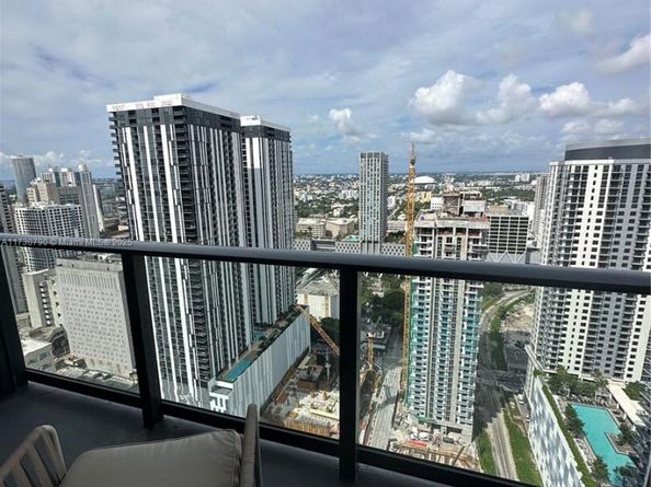 601 NE 1st Ave 3704, Miami FL 33132