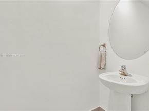 11880 SW 245th Ter ., Homestead FL 33032