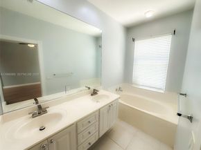 197 Santa Barbara Way, Palm Beach Gardens FL 33410