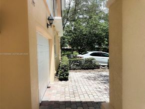 197 Santa Barbara Way, Palm Beach Gardens FL 33410