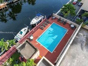 2903 N Miami Beach Blvd 806, North Miami Beach FL 33160