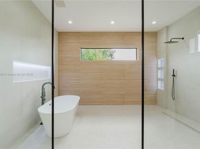 549 East Dr, Miami Springs FL 33166