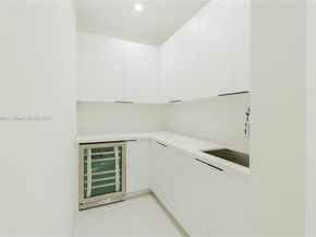 549 East Dr, Miami Springs FL 33166