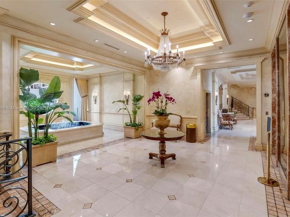 19707 Turnberry Way TH6, Aventura FL 33180