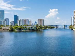 19707 Turnberry Way TH6, Aventura FL 33180