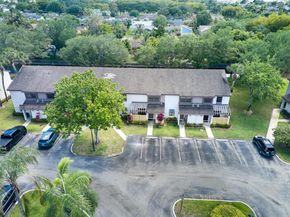 4715 NW 82nd Ave 1405, Lauderhill FL 33351